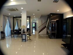 Fernvale Road (D28), Terrace #603673671